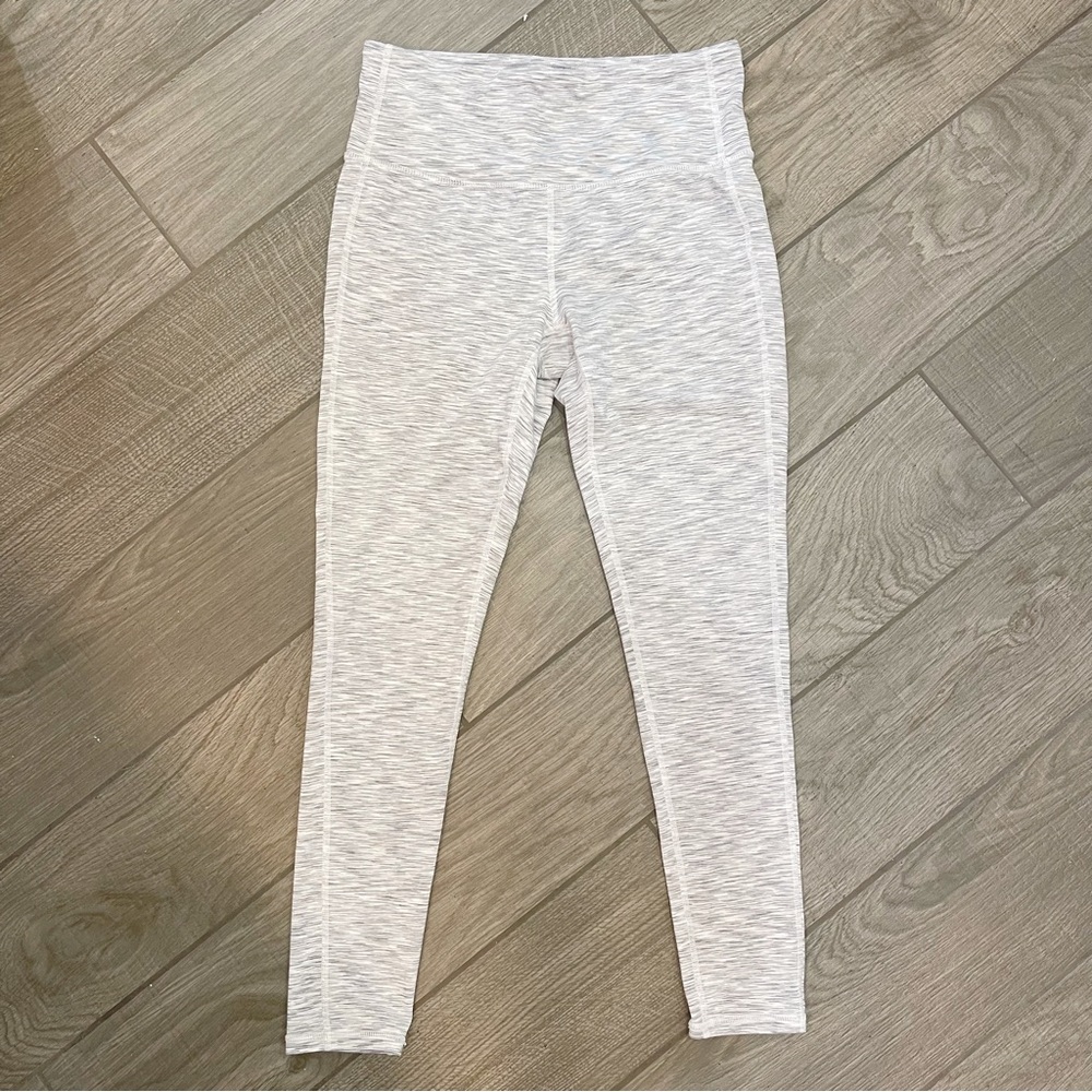 Athleta High Rise Serene Chaturanga 7/8 Tight Leggings